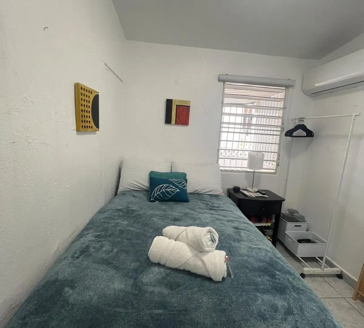Beachside Hammock Haven - 3Br Centrally Located サンジョアン
